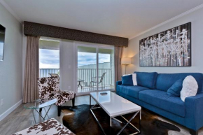 441-Waterfront, Amazing Views, WIFI, Pool and close to BUCS Stadium